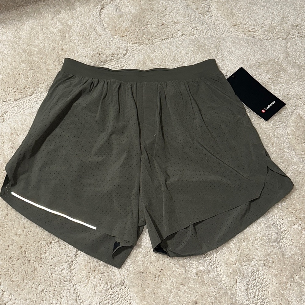 Lululemon Lined Shirt 6”